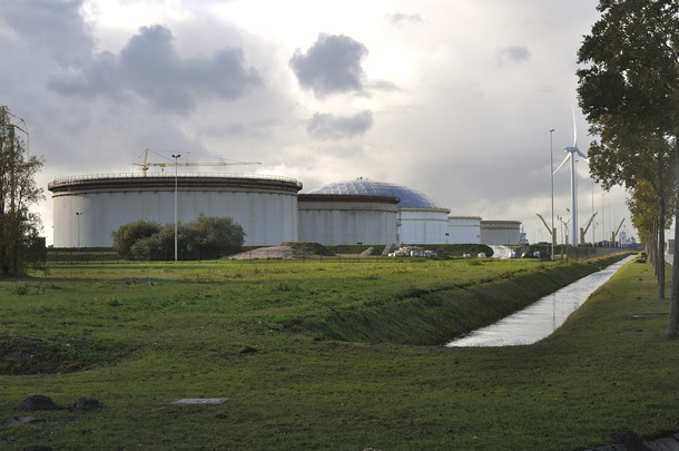 _dsc1596_terminals_sicliëweg__zenithenergy_bpamsterdamterminal_vraag_00032_00001.jpg