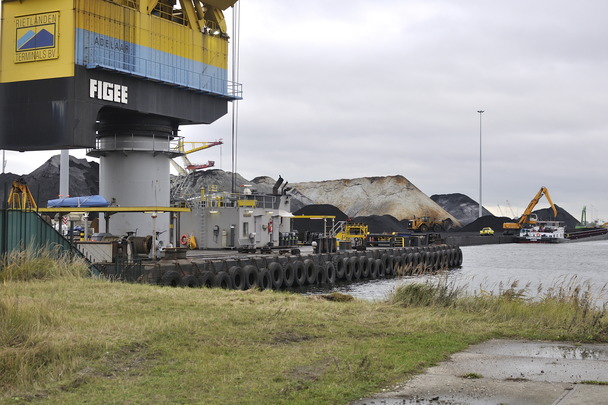 _dsc1930_rietlanden_kolenterminal_00001_00001.jpg