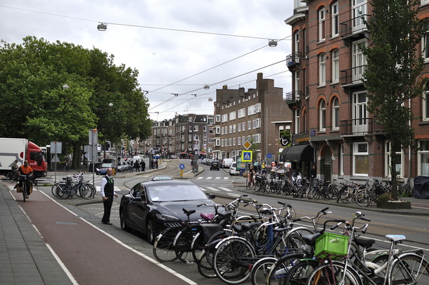 _dsc3082_admiraalderuijterweg_riwiegbrug_declercqstraat__00034_00001.jpg